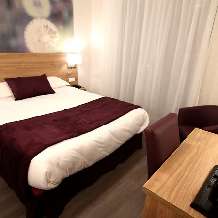 Logis - La D'amiens 3* Amiens