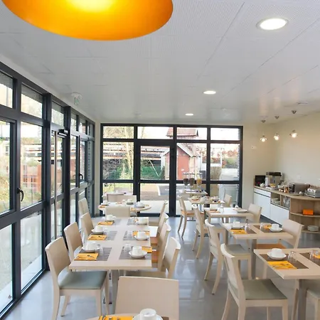 Logis - La D'amiens 3* Amiens