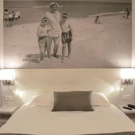 Logis - La D'amiens Hotel 3*