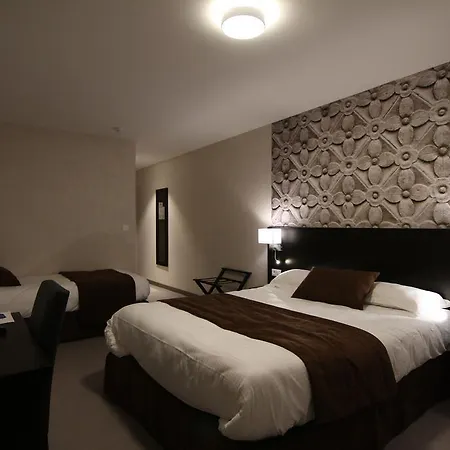 Logis - La D'amiens Hotel
