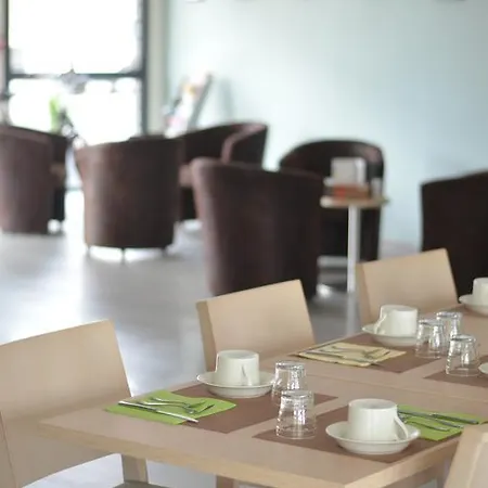 Logis - La D'amiens Szálloda Amiens