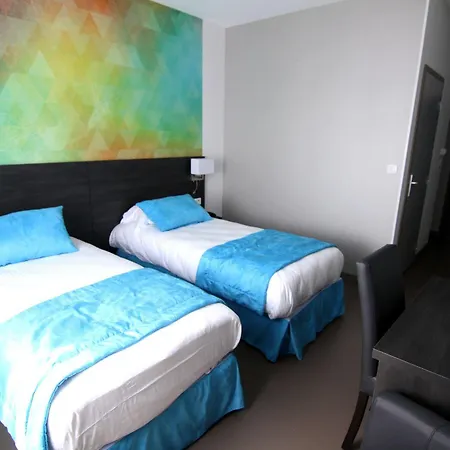 Logis - La D'amiens Hotel 3*