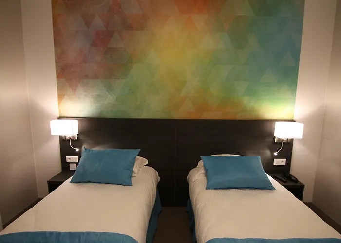 Logis - La D'amiens Hotel 3*