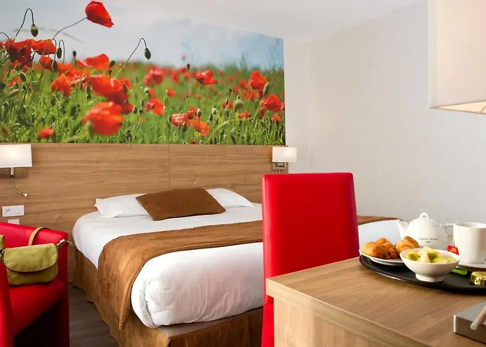 Logis - La D'amiens מלון